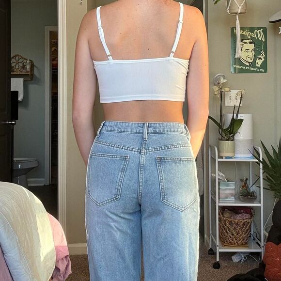 white basic ribbed crop top - Picture 3 of 4